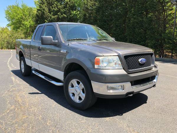2004 Ford F-150 XLT Super Cab 4WD Pickup Truck for sale in Baker Lake, NJ – photo 2