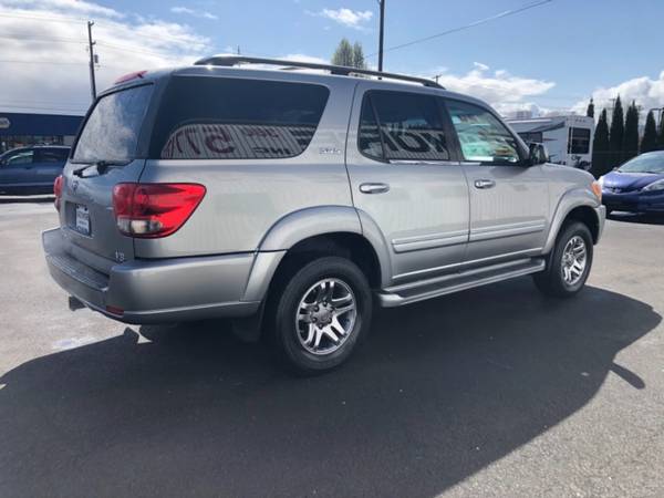 2005 Toyota Sequoia 4dr SR5 4 7 Auto 173K 2WD Full Power 3Rd Seat for sale in Longview, OR – photo 3
