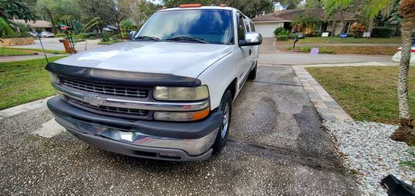 2002 Silverado with Quadrasteer - cars & trucks - by owner - vehicle... for sale in Safety Harbor, FL – photo 2