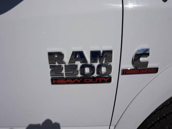 2018 RAM 2500 Laramie Crew Cab SWB 4WD - cars & trucks - by dealer -... for sale in Seffner, FL – photo 10