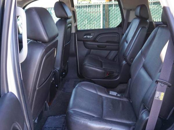 2007 Cadillac Escalade AWD 4dr - cars & trucks - by dealer - vehicle... for sale in Reno, NV – photo 21