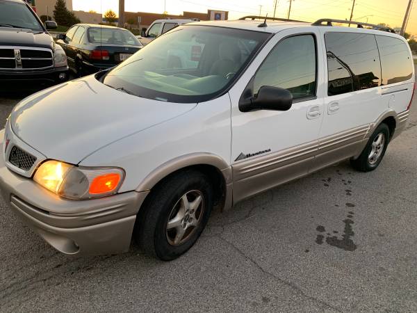 2005 Pontiac Montana Extrnded minivan with remote starter for sale in Indianapolis, IN