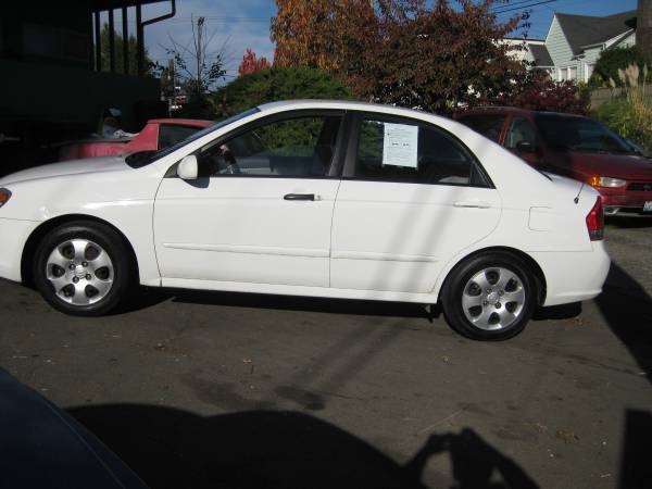 2008 KIA SPECTRA AUTOMATIC LOW MILES NON SMOKER - cars & trucks - by... for sale in Seattle, WA – photo 3