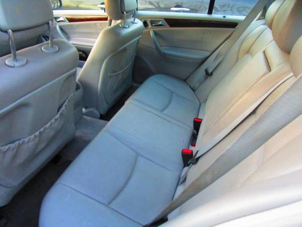 2004 Mercedes-Benz C-Class 4dr Wgn 2.6L - cars & trucks - by dealer... for sale in Lino Lakes, MN – photo 10