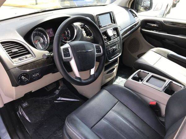 2016 Chrysler Town Country Touring-L Anniversary Edition Touring-L Ann for sale in District Heights, MD – photo 8
