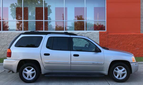 Blade Silver-2005 GMC Envoy XL-Automatic-4x4-3rd row-144k - cars &... for sale in Raleigh, NC – photo 2