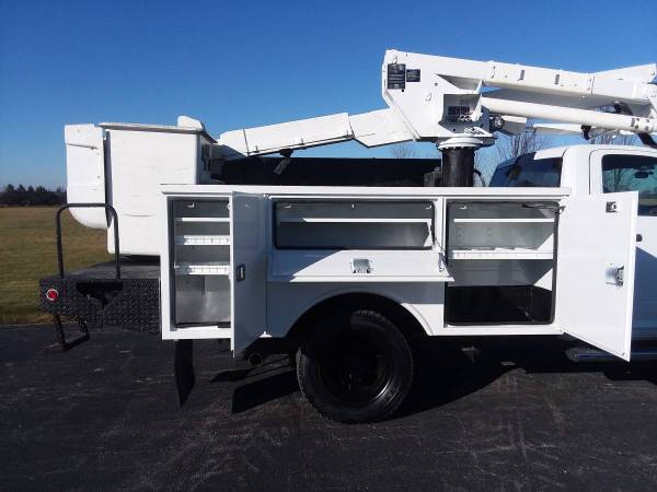45' 2012 Dodge Ram 5500 Diesel Bucket Boom Lift Truck ALTEC AT37G -... for sale in Gilberts, ME – photo 11