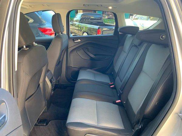 2018 Ford Escape SE 4dr SUV GOOD/BAD CREDIT FINANCING! for sale in Kahului, HI – photo 21