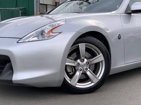 2009 Nissan 370Z 43k miles 6MT Clean Title - cars & trucks - by... for sale in San Mateo, CA – photo 2
