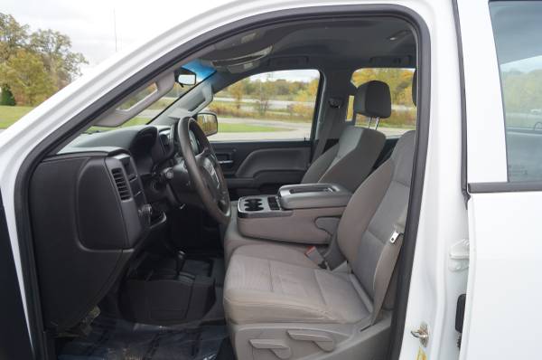 2015 GMC Sierra 2500 HD 4x4 - Double Cab Long Box - 4WD 6.0L V8... for sale in Dassel, MN – photo 9