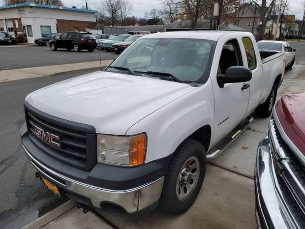 2011 GMC SIERRA 1500 WORK TRUCK 4x4 FOUR DOOR EXTENDED CAB 6 5 for sale in Milford, MA – photo 4