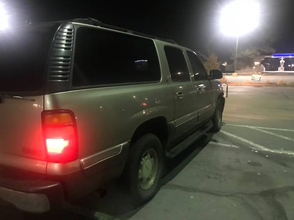 2001 GMC Yukon XL 1500 4x4 - cars & trucks - by owner - vehicle... for sale in Burney, CA – photo 2