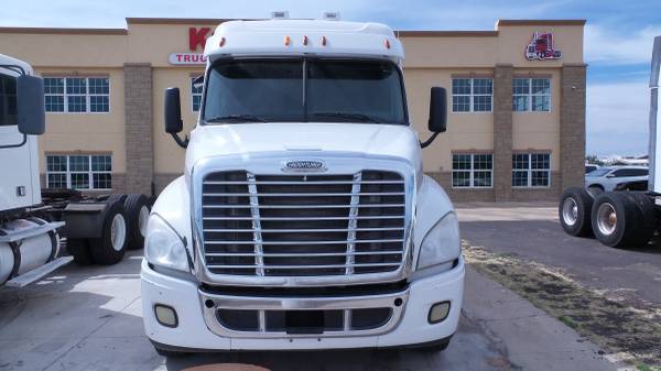 2011 Freightliner Cascadia for sale in Odessa, TX