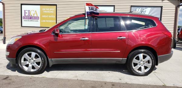 3RD ROW SEATING!! 2010 Chevrolet Traverse FWD 4dr LTZ for sale in Chesaning, MI – photo 6