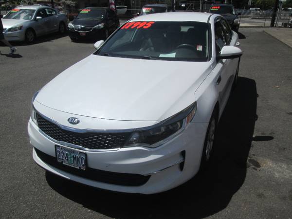 FM jones and Sons 2018 Kia Optima S - - by dealer for sale in Eugene, OR – photo 5