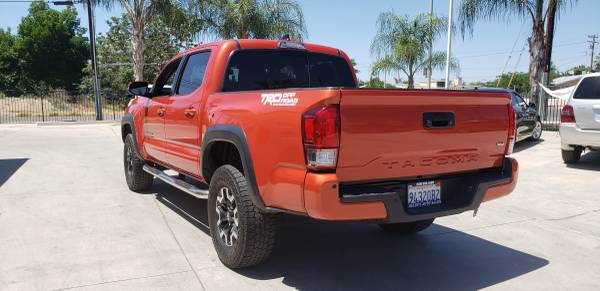 2017 toyota tacoma trd for sale in Ivanhoe, CA – photo 3