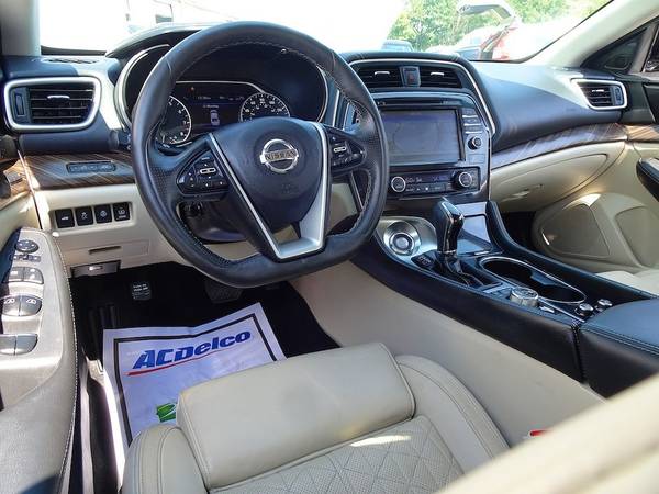 Nissan Maxima Platinum Sunroof Leather Seats Navigation Bluetooth NICE for sale in eastern NC, NC – photo 12