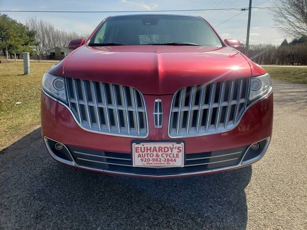 2010 Lincoln MKT Wagon - - by dealer - vehicle for sale in New London, WI – photo 8