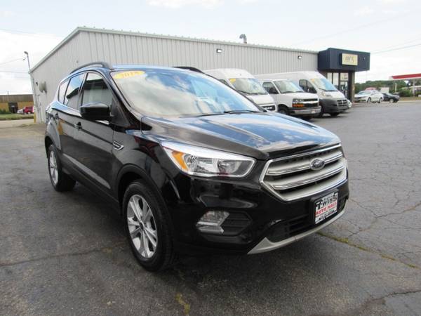 2018 Ford Escape SE - cars & trucks - by dealer - vehicle automotive... for sale in Rockford, IL – photo 13