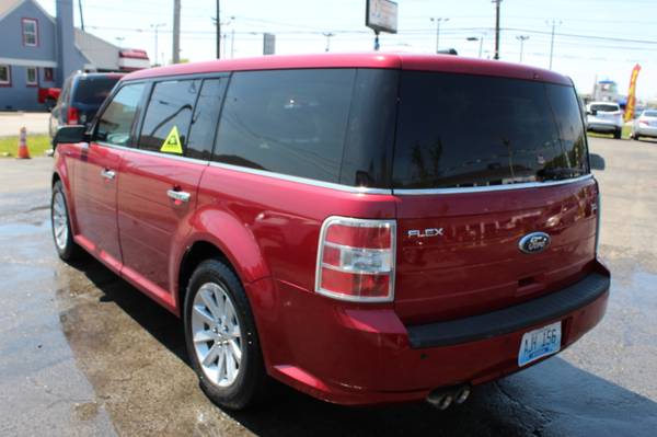 2009 Ford Flex SEL 3rd Row FWD Leather Local Trade for sale in Louisville, KY – photo 18