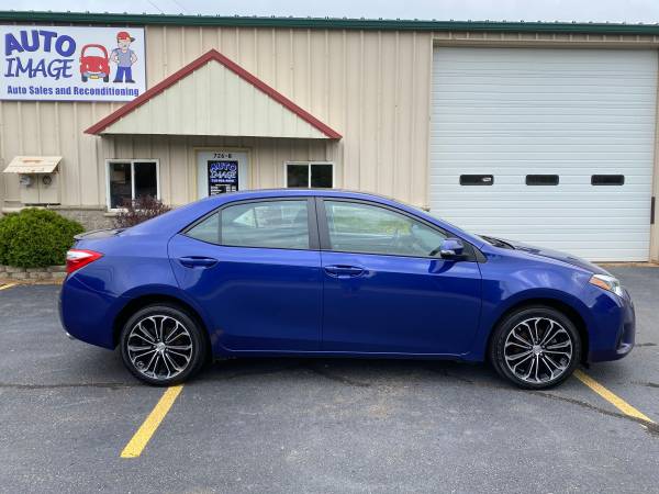 2016 Toyota Corolla - cars & trucks - by dealer - vehicle automotive... for sale in Shofield, WI – photo 4