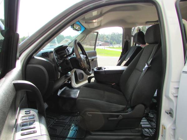 2007 Chevy Silverado 2500 HD Crew Cab 4WD for sale in Hattiesburg, MS – photo 7