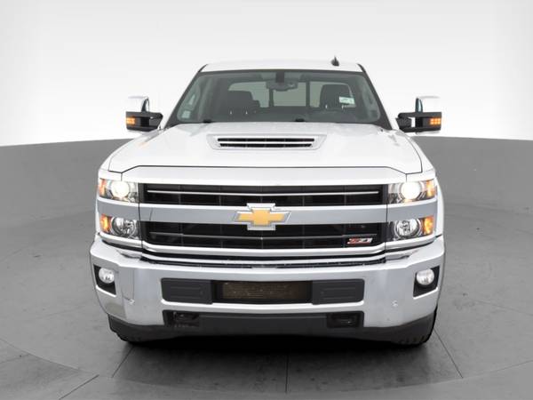 2018 Chevy Chevrolet Silverado 2500 HD Crew Cab LTZ Pickup 4D 8 ft -... for sale in Arlington, District Of Columbia – photo 17