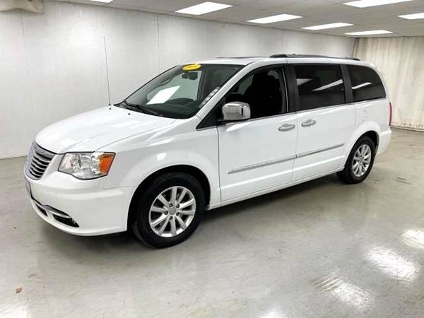 2015 Chrysler Town & Country Limited - - by dealer for sale in Other, OH