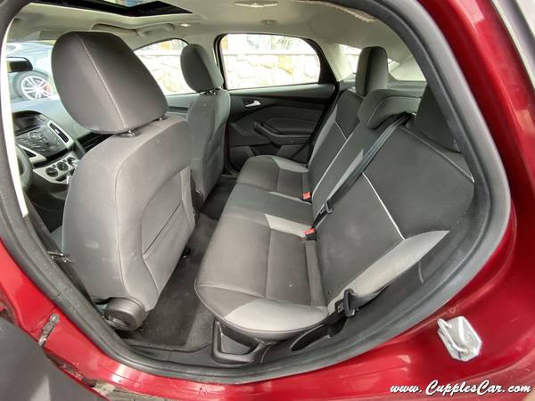 2014 Ford Focus SE Automatic Hatchback 5 Door Red 80K Miles - cars & for sale in Belmont, VT – photo 22
