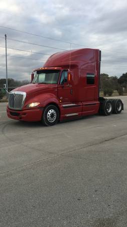 2012 International Prostar semi trucks sleepers camiones 30 units for sale in Laredo, TX – photo 3