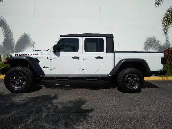 2020 Jeep Gladiator Rubicon~ ONLY 6K MILES~ 1-OWNER~ CLEAN CARFAX~... for sale in Sarasota, FL – photo 3