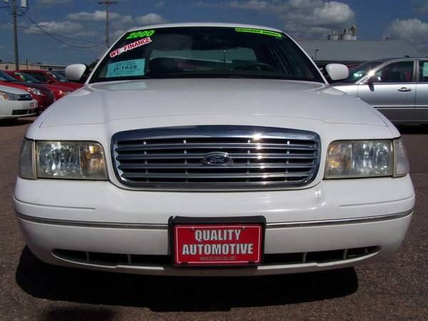 **2000 FORD CROWN VICTORIA VERY NICE!**WE FINANCE**BAD CREDIT OK!!**... for sale in Sioux Falls, SD – photo 4