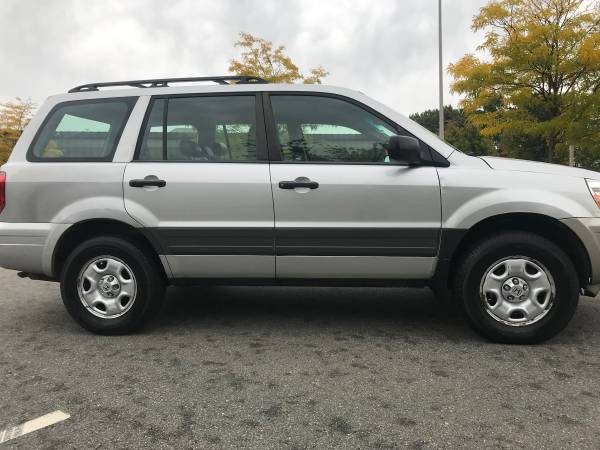 2005 hondaaa pilot LX 121K original miles AWD 6cyl. automatic all powe for sale in Tewksbury, MA – photo 4