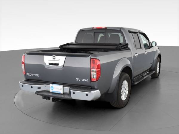 2017 Nissan Frontier Crew Cab SV Pickup 4D 5 ft pickup Gray -... for sale in Naples, FL – photo 10