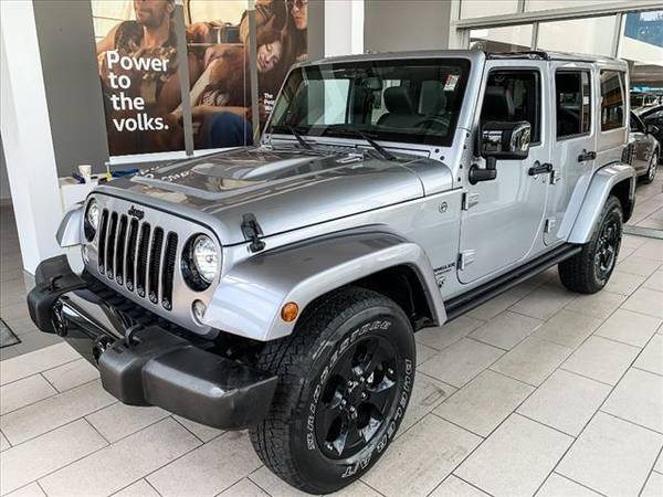 2015 JEEP WRANGLER UNLIMITED 4X4 HTD LEATHER/LOADED/1OWNER/EXTRA CLEAN for sale in milwaukee, WI