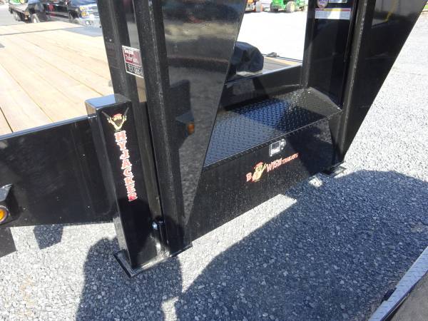 2014 BWise gooseneck trailer - - by dealer - vehicle for sale in Chambersburg, PA – photo 16