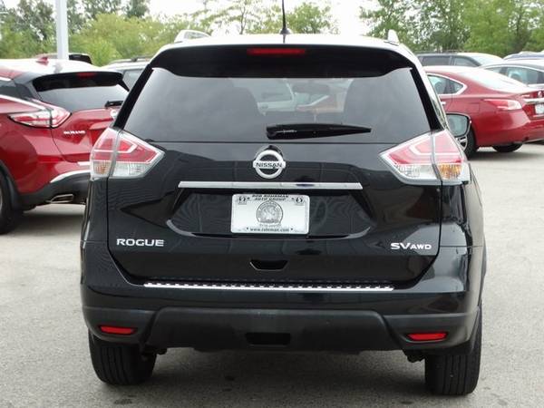 2016 Nissan Rogue SV for sale in Kenosha, WI – photo 7