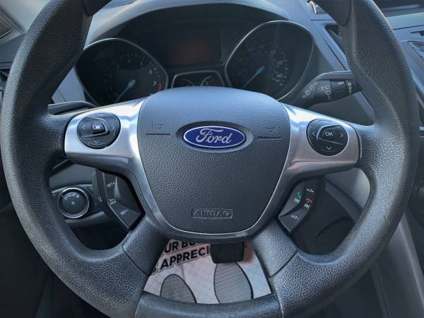 2014 Ford Escape SE - cars & trucks - by dealer - vehicle automotive... for sale in Lockport, IL – photo 14