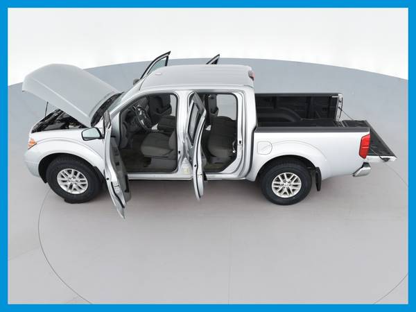 2018 Nissan Frontier Crew Cab PRO-4X Pickup 4D 5 ft pickup Silver for sale in Ann Arbor, MI – photo 16