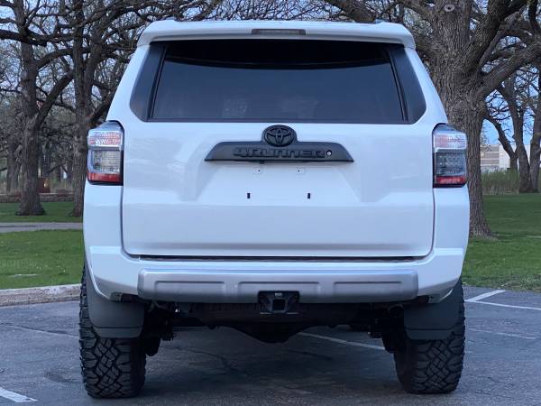 2018 TOYOTA 4RUNNER TRD OFF ROAD PREMIUM 4X4 - - by for sale in Shakopee, MN – photo 11