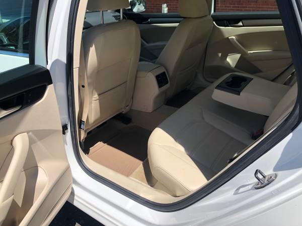 2014 Volkswagen Passat TDI SE, One Owner, Clean Carfax, loaded for sale in Bridgeport, CT – photo 6