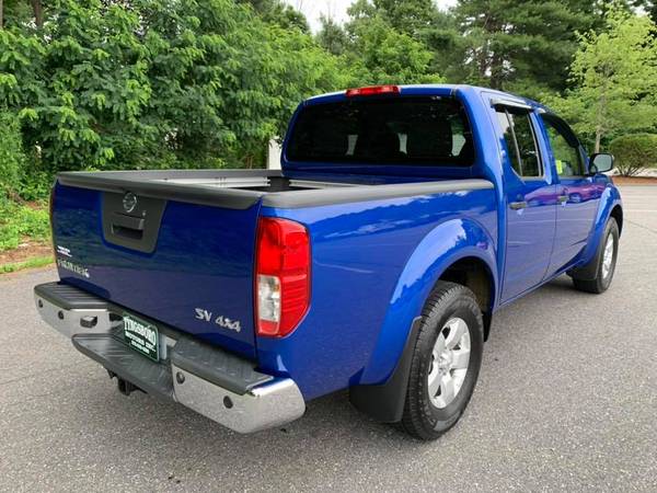 2013 Nissan Frontier SV Crew Cab 4x4 - Low Miles - We Finance ! for sale in Tyngsboro, MA – photo 2