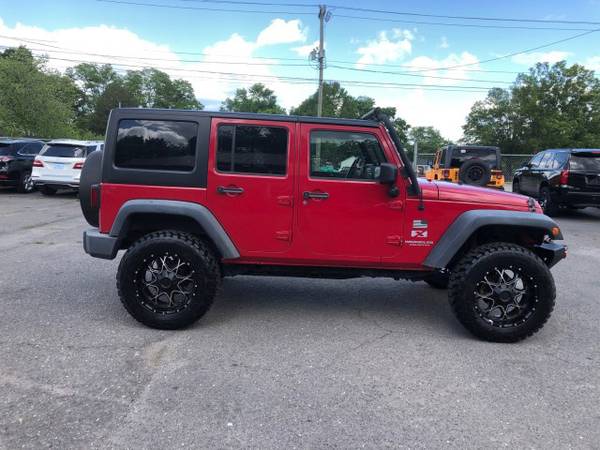 Jeep Wrangler Unlimited X 4x4 Lifted SUV Custom Wheels Used Jeeps V6 for sale in Knoxville, TN – photo 5