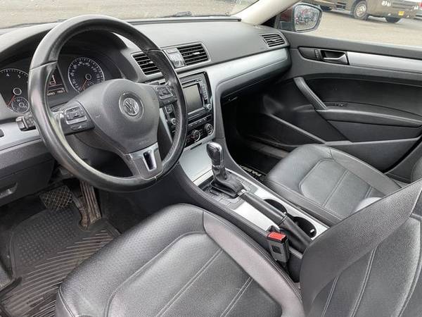 2013 Volkswagen Passat - - cars & trucks - by dealer - vehicle... for sale in Dallas, OR – photo 11