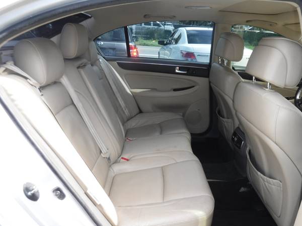 2012 Hyundai Genesis - cars & trucks - by dealer - vehicle... for sale in New Port Richey , FL – photo 9