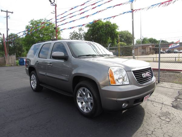 2007 GMC Yukon 2WD 1500 SLE - - by dealer - vehicle for sale in South Houston, TX – photo 4