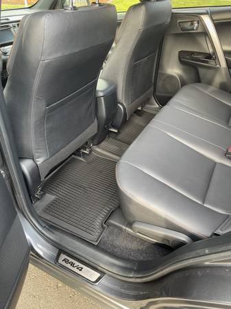 2018 Toyota Rav4 SE 4 WD for sale in Bellingham, WA – photo 7