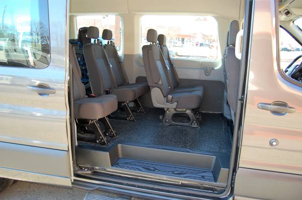HANDICAP ACCESSIBLE WHEELCHAIR LIFT EQUIPPED VAN.....UNIT# 2289FHT -... for sale in Charlotte, NC – photo 12