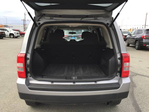 2014 Jeep Patriot Sport - cars & trucks - by dealer - vehicle... for sale in Anchorage, AK – photo 5