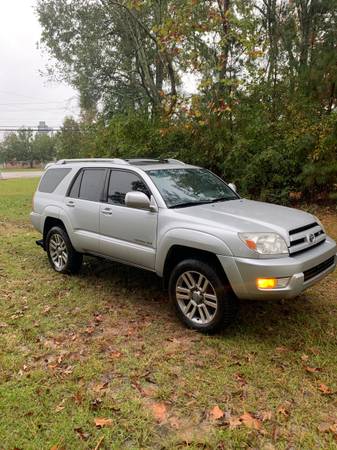 2004 toyota 4 runner v8 4x4 - cars & trucks - by owner - vehicle... for sale in Tupelo, MS – photo 2
